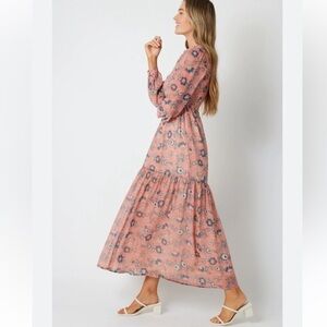 Patrons of Peace Floral Smocked Midi Dress
Sz Small Excellent Like-New Condition